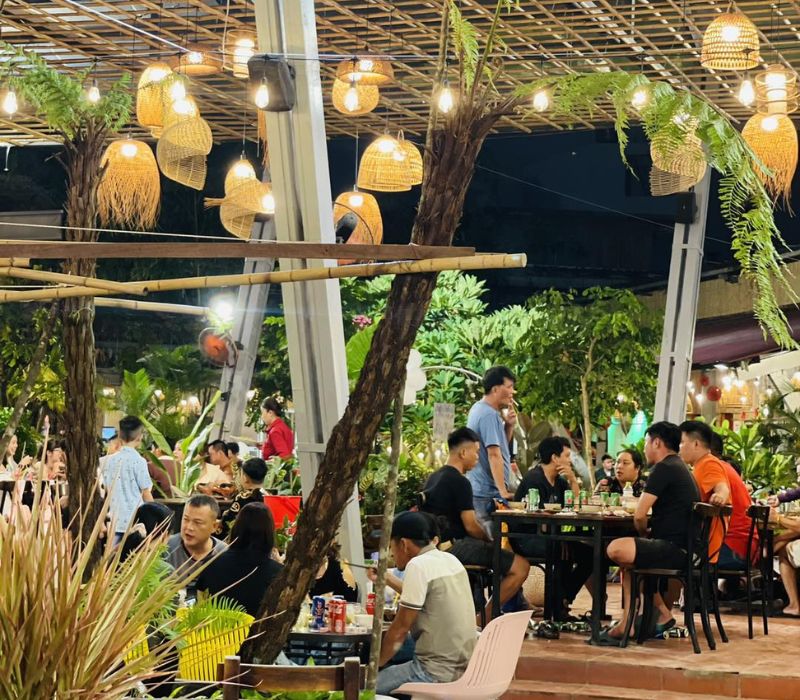 List of 10 delicious restaurants in District 6 worth trying 3