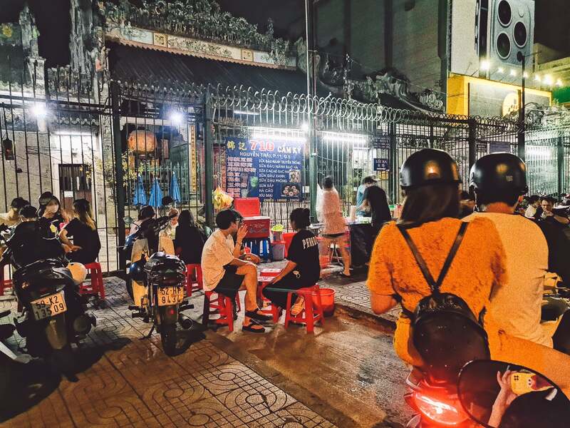 Top 13 restaurants in District 5 famous with local people 8