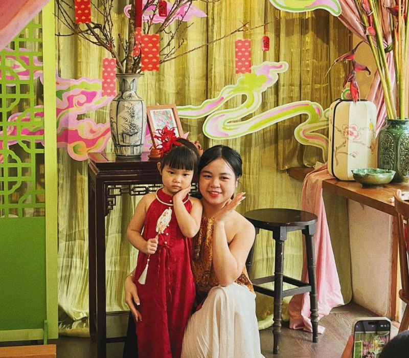Tell you 8 cafes open during Tet in Saigon 7