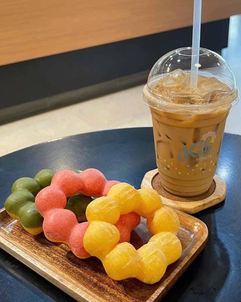 Search for 10 Tan Binh cafes with delicious water and beautiful views 10