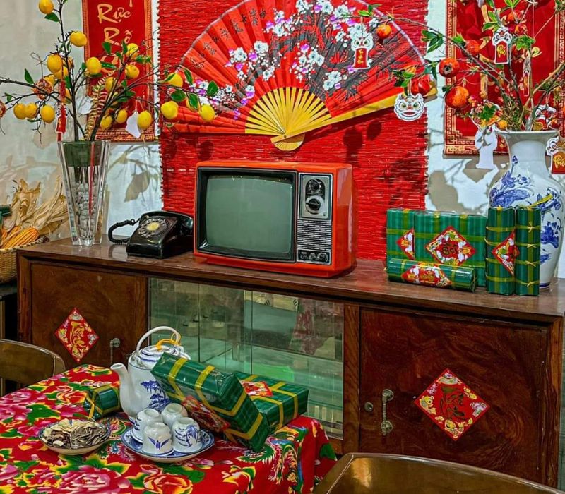 12 cafes with the most beautiful Tet decorations in Saigon for photos with thousands of likes 12