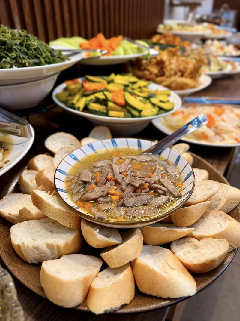 Top famous Cau Giay vegetarian restaurants in Hanoi that you should enjoy 7