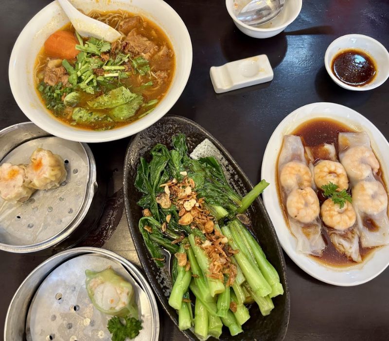 14 Delicious Chinese noodle shops in Saigon that attract all food lovers 5