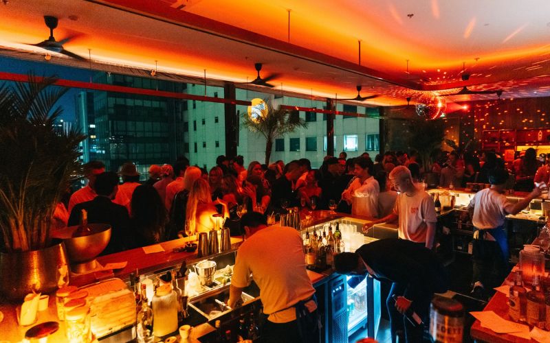 Check out the chillest rooftop bars in Saigon 3