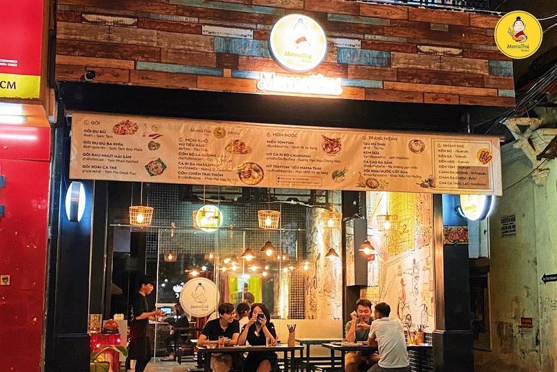 Suggested 9 famous Thai restaurants and bars in District 1 with delicious and authentic dishes 3