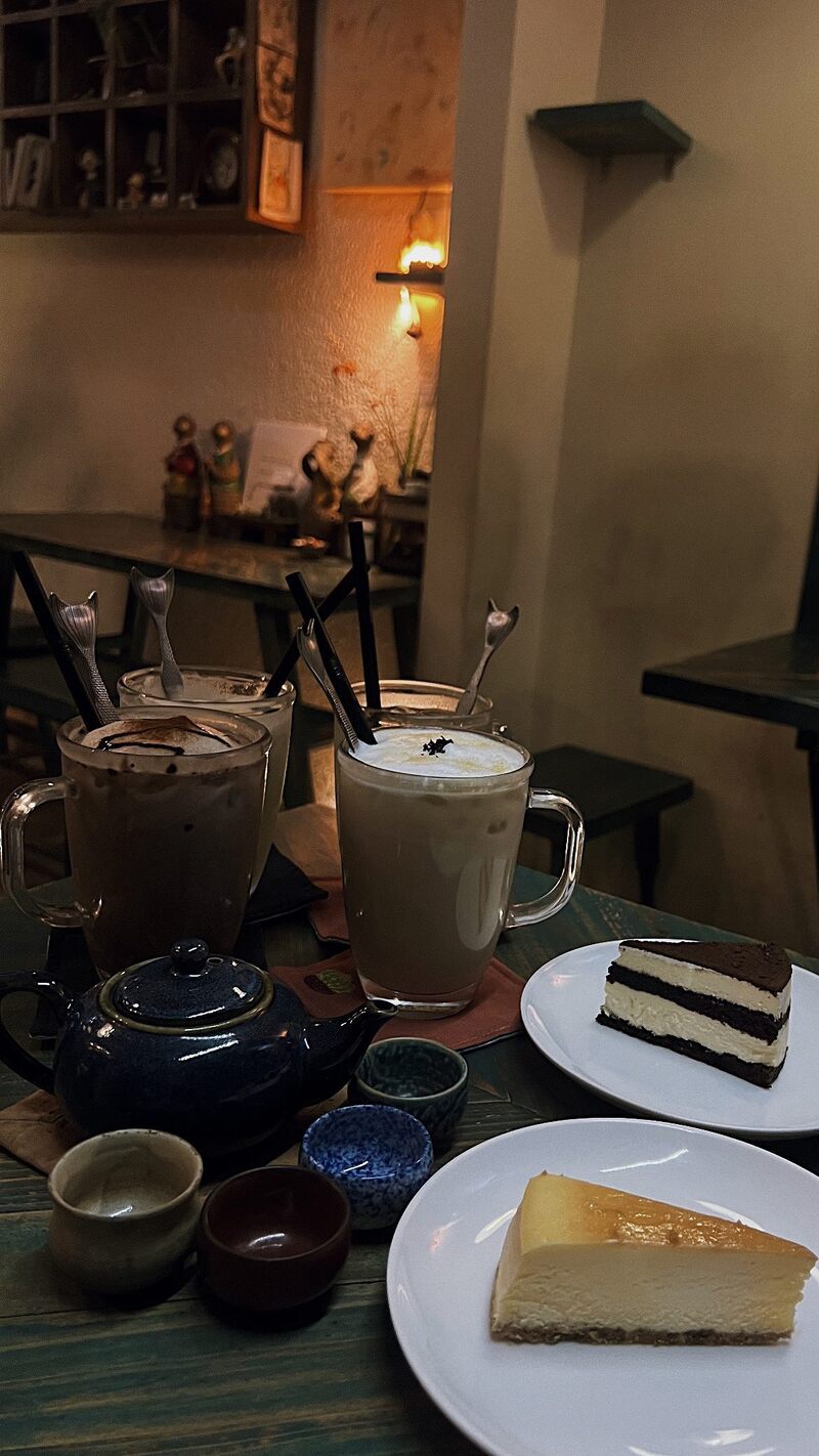 Visit Tokyo Moon to find peaceful street corners in the heart of Japan Street 5