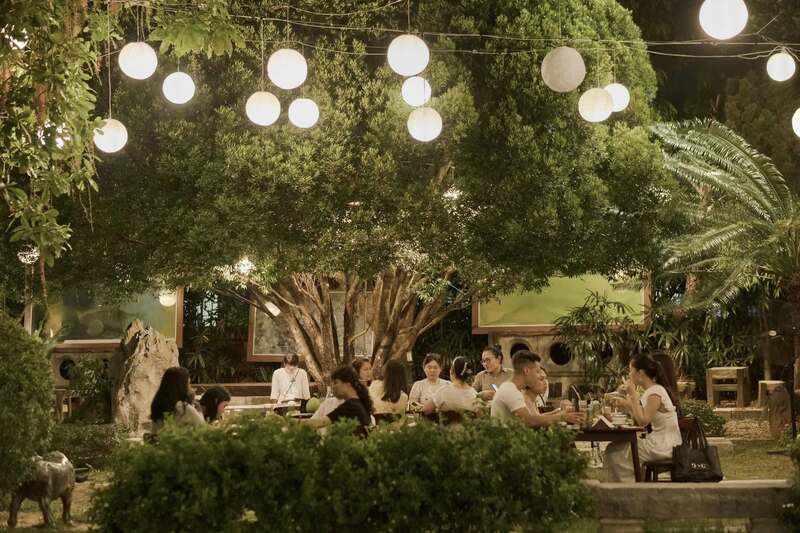 An NHIEN GARDEN VEGETARIAN: Thanh Binh Cuisine Garden in Hue 10