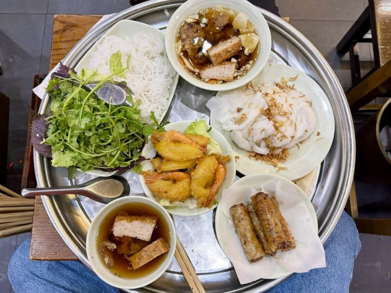 13 lunch restaurants in Hanoi: From luxurious restaurant to popular 8