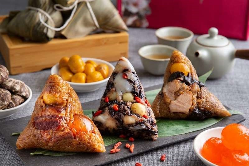 Enjoy the cake, the Lunar New Year's souls of the Chinese people 3