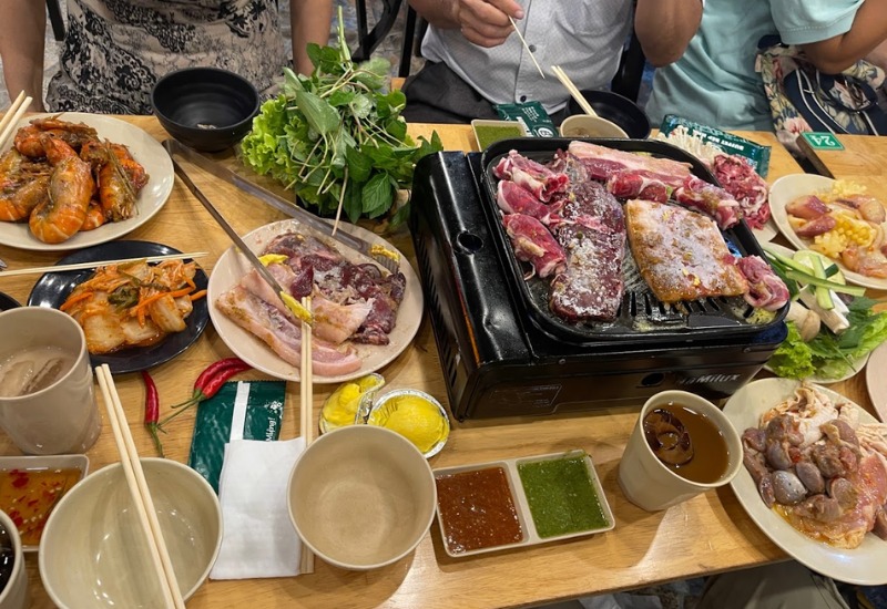 Top 14 buffet shops Tan Phu are always busy and delicious 13