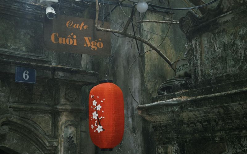 Cafe at the end of the lane, where the souls love Trinh music 2