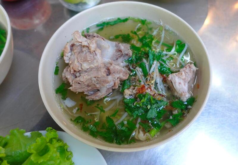 Tracing 8 delicious noodle shops in Saigon 5