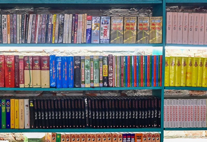 Explore the Rabbit bookstore: The oldest bookstore in Hanoi 12