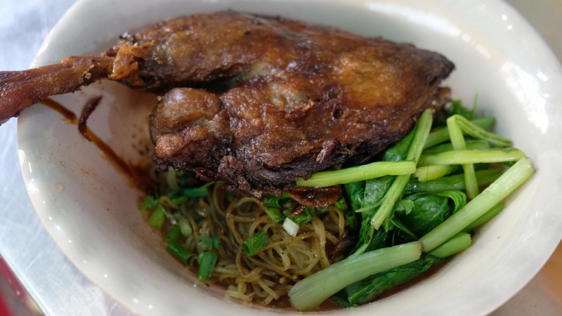 Experience the 14 most delicious and delicious duck noodles in Saigon 3