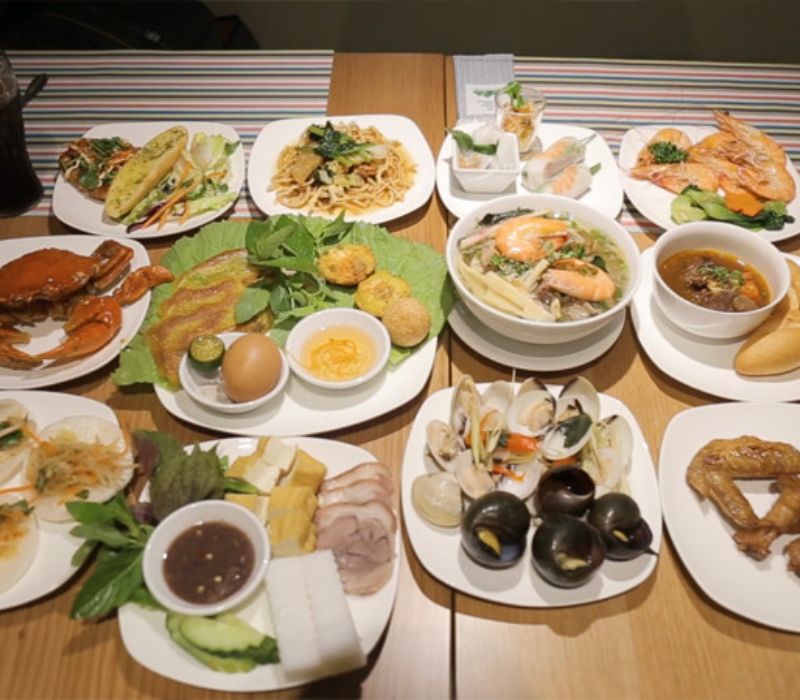 Discover 15 famous District 3 restaurants, delicious and worthy of 12