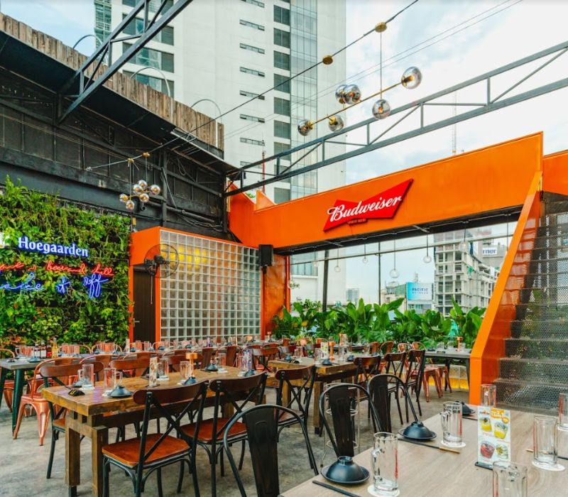 Discover 15 famous, delicious and most delicious District 3 restaurants