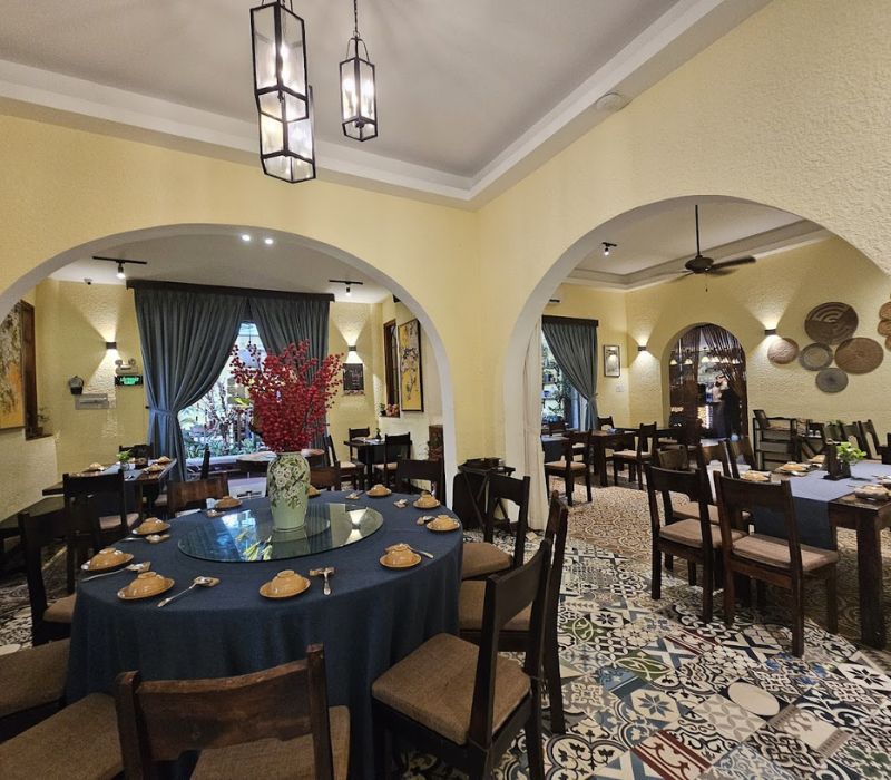 Discover 15 famous, delicious and most delicious District 3 restaurants