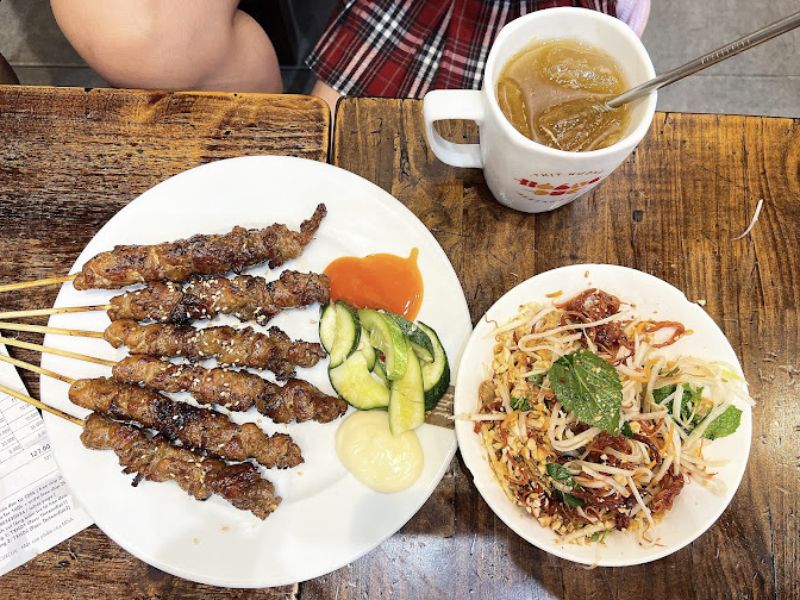 Top 10 delicious grilled skewers of Hanoi skewers hard to resist 2