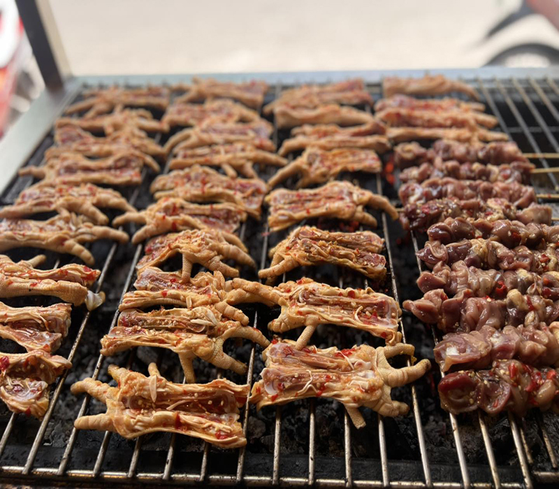 Discover the top 11 delicious grilled chicken legs Saigon 4