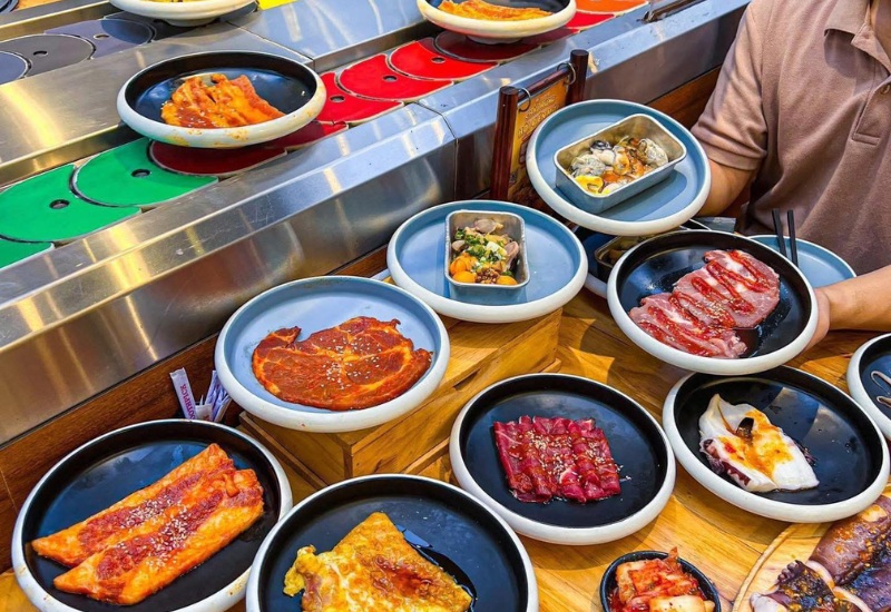 Top 14 buffet shops Tan Phu are always busy and delicious 7