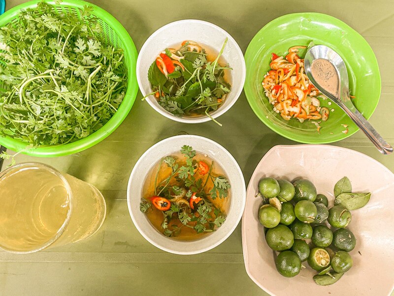 Ba Xuan rolls keep the traditional flavor of Hanoi 6
