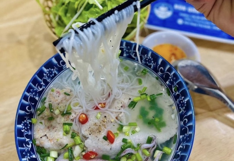 Top 8 delicious noodle shops in Phu Quoc taste in Saigon 5