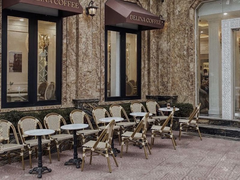 Check-in now 10 genuine and beautiful Long Bien Cafe Cafe 10