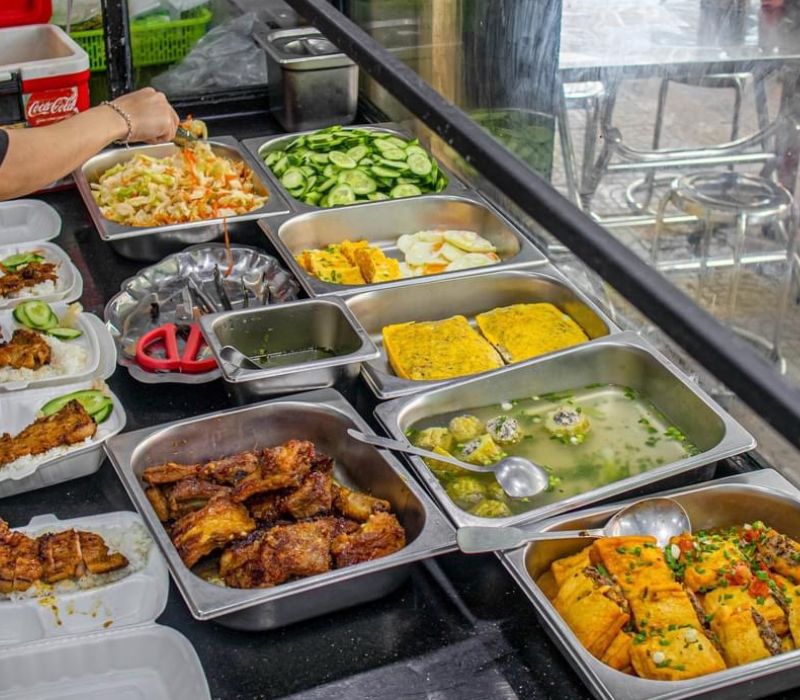 Top Da Nang broken rice shop with a strong southern flavor in the heart of the Han River City 3