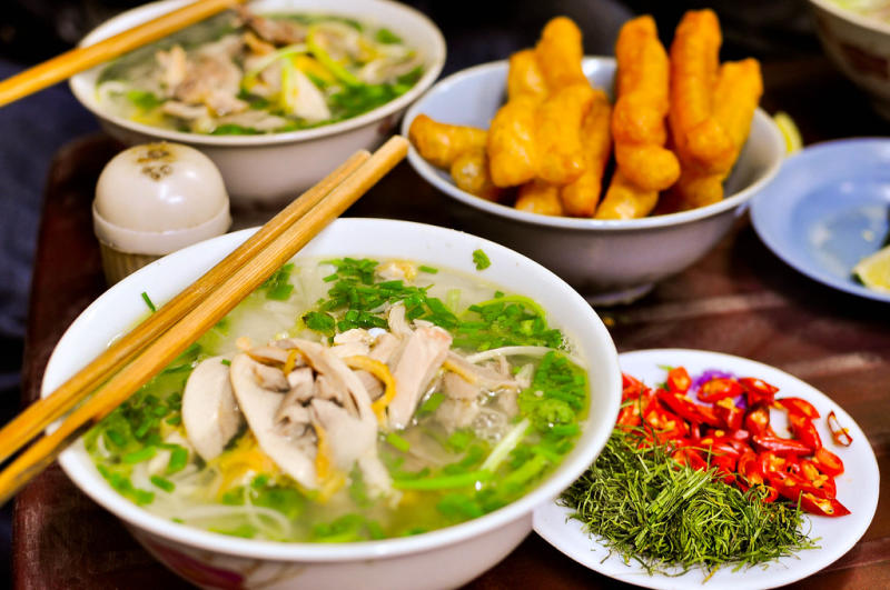 Top 8 delicious chicken noodle shops in Hanoi make many people fascinated 2