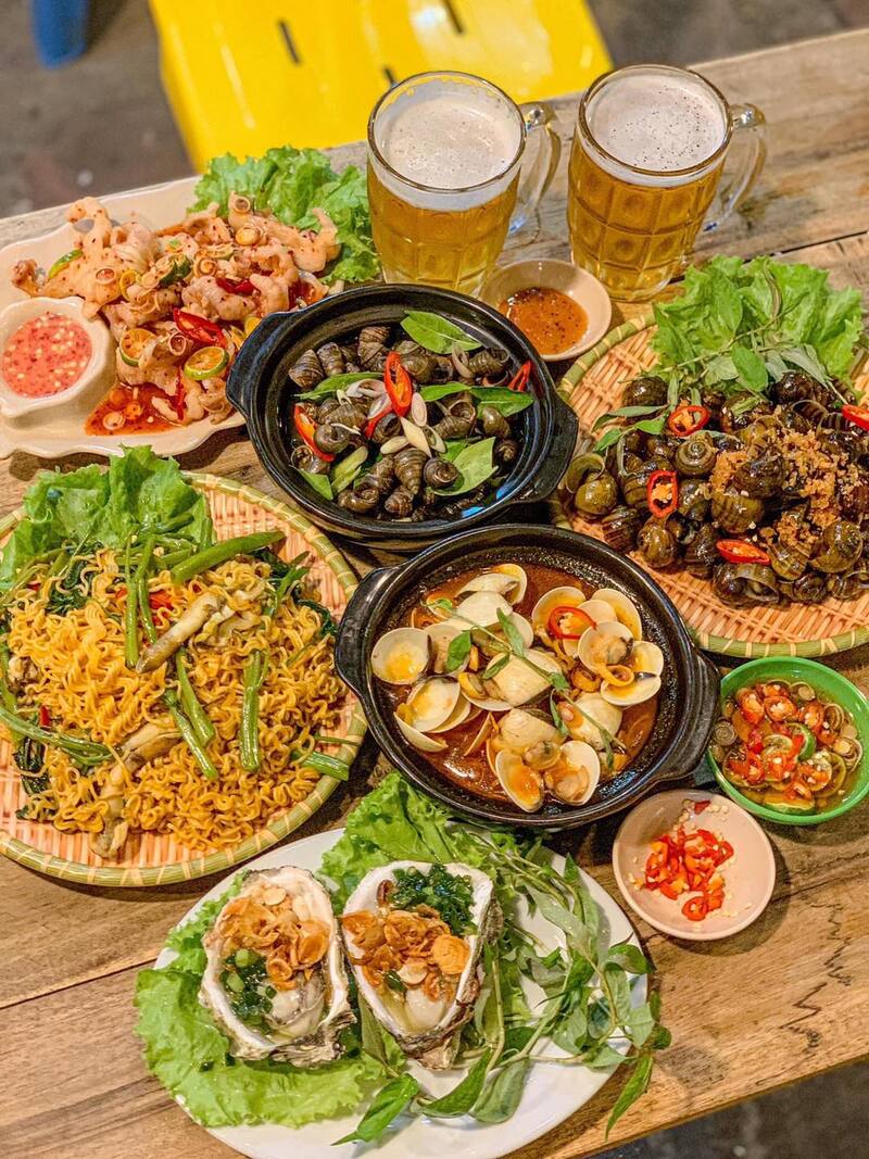 Top 11 night snail shops in Hanoi spread warm flavor 5