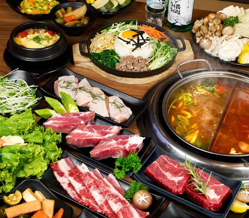 Top 11 delicious and extremely crowded District 9 buffet shops you should try immediately 4