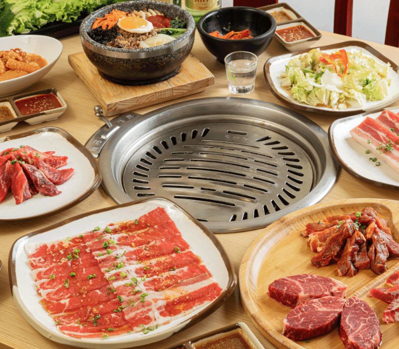 Top 11 delicious and extremely crowded District 9 buffet shops you should try now 5