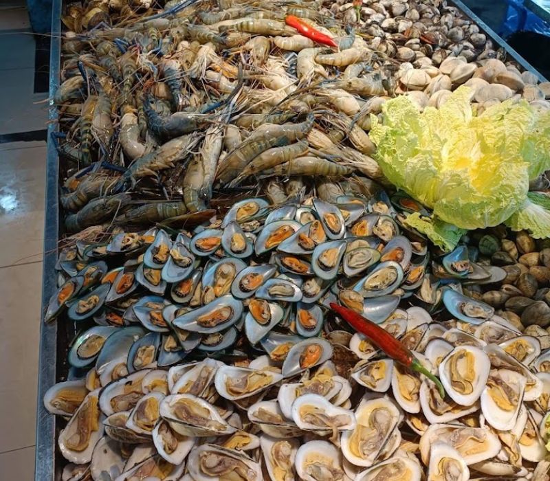 Top 11 delicious and extremely crowded District 9 buffet shops you should try now 10