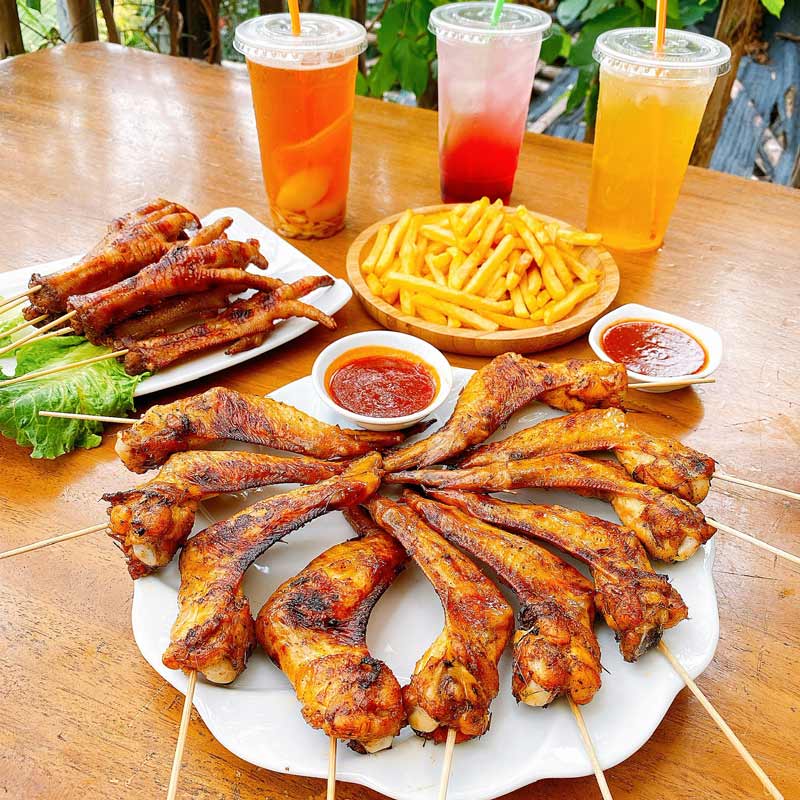 10+ delicious grilled chicken legs in Hanoi