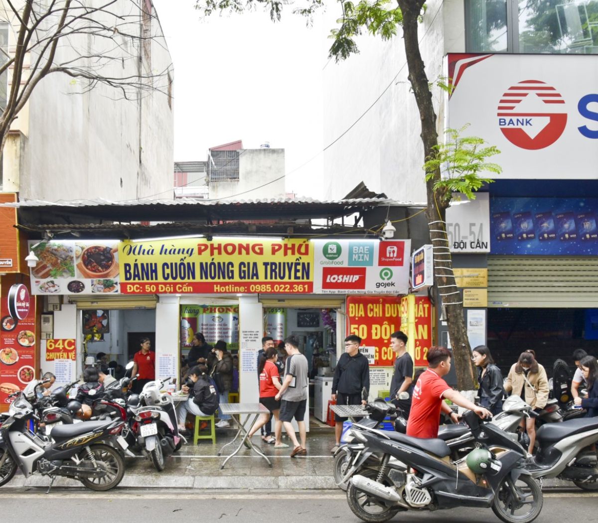 Review Two famous Dam Can Banh Cuon in Hanoi 4