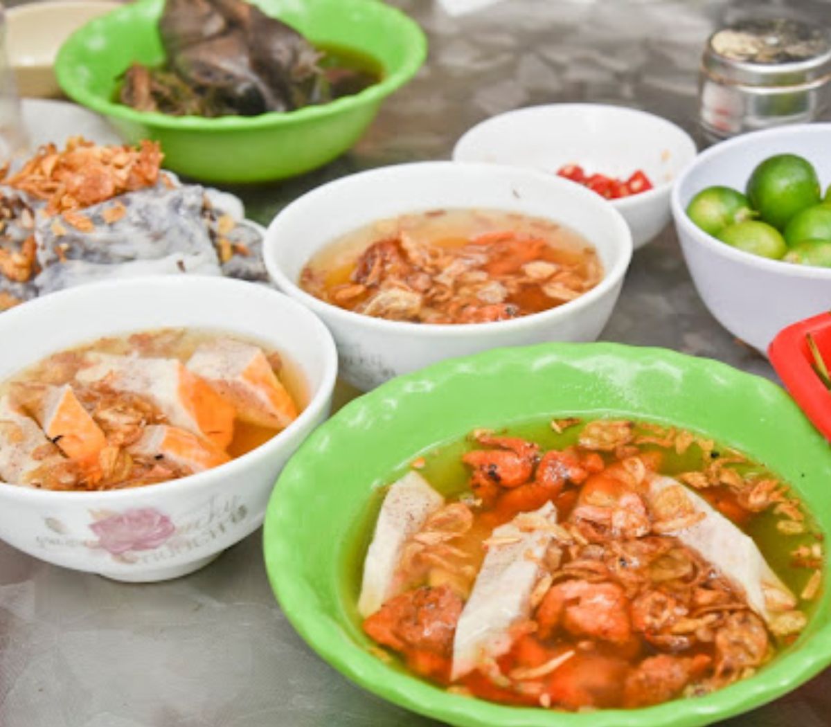 Review Two famous Dam Can Banh Can in Hanoi 6