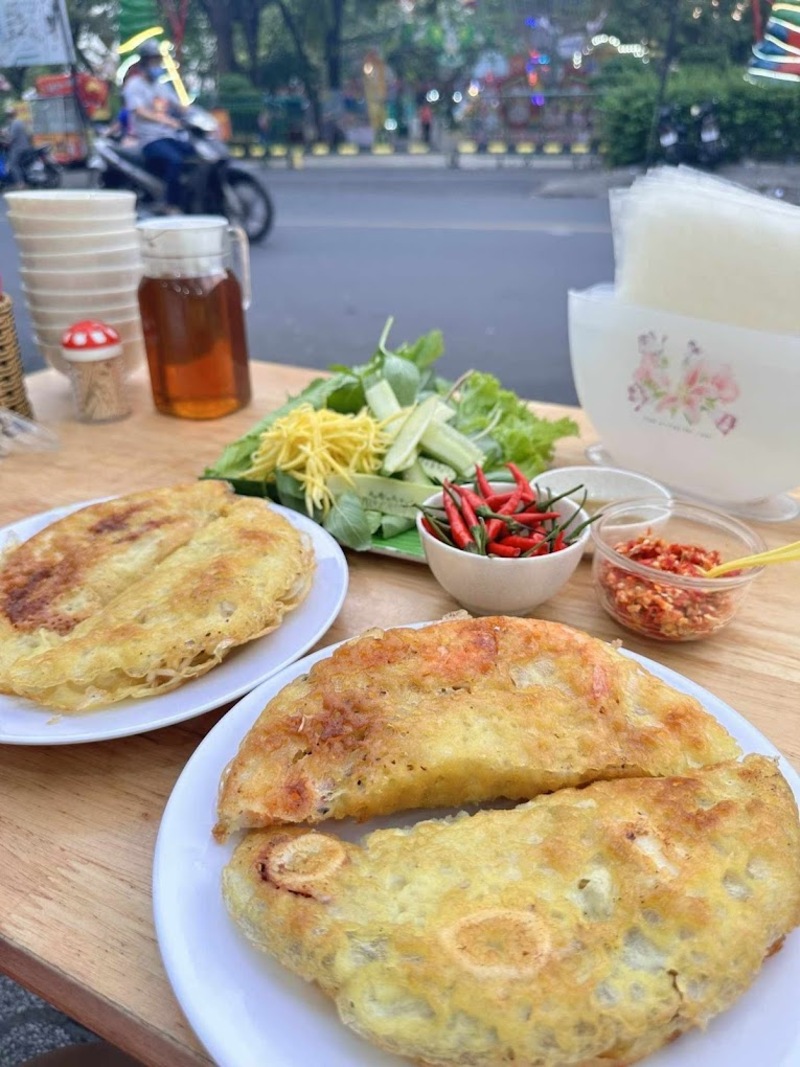 Tell you 9 Binh Thanh pancakes to eat is addicted 5