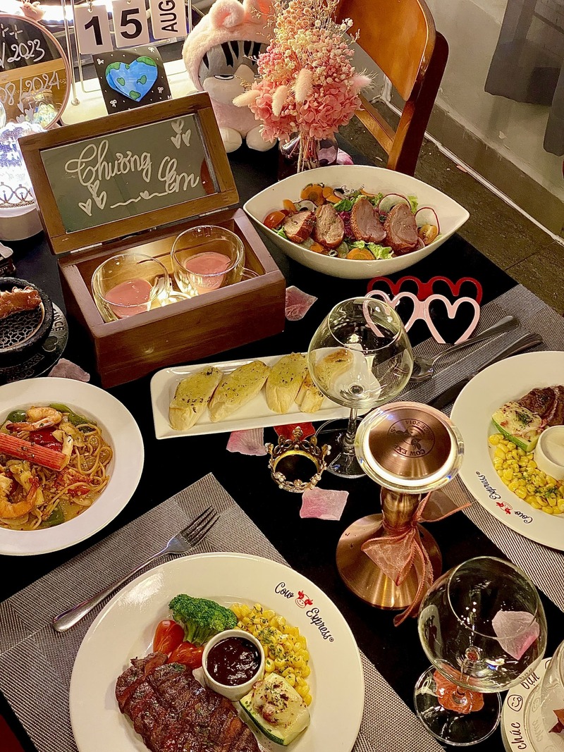 Top 6 Beefsteak Restaurant District 3 gives you interesting parties 5