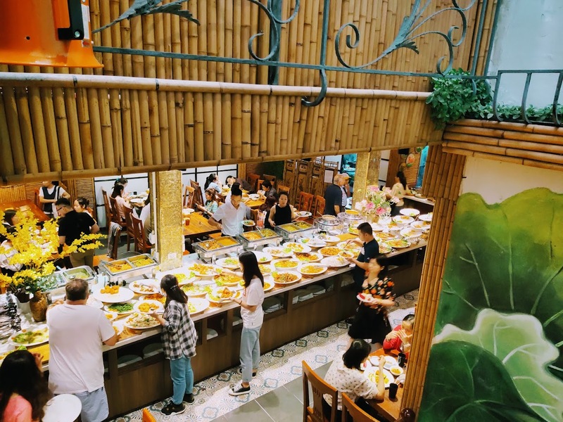 The vegetarian buffet of the Hanoi Zen Zen has a rounded flavor of 4