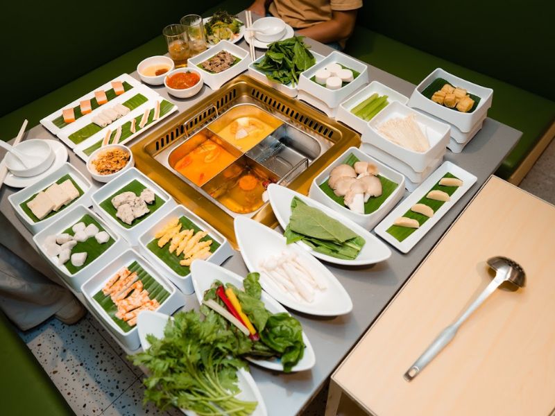 Discover 9 Tan Binh vegetarian buffet shops to bring peace to the soul 9