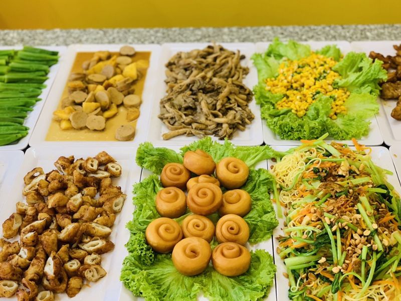 Discover 9 Tan Binh vegetarian buffet shops to bring peace to the soul 6