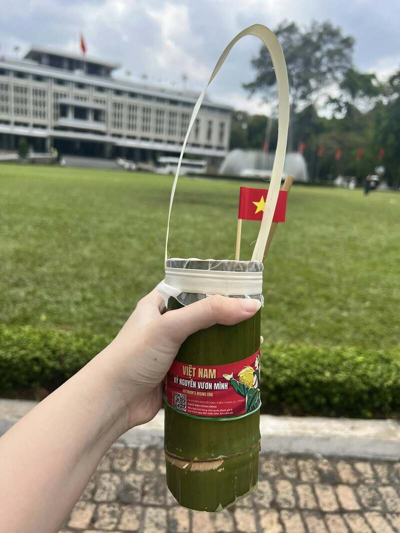 Experience bamboo tube coffee contains national pride 7