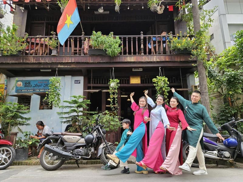 Do Phu coffee - Korean broken rice, culinary intersection and history 3