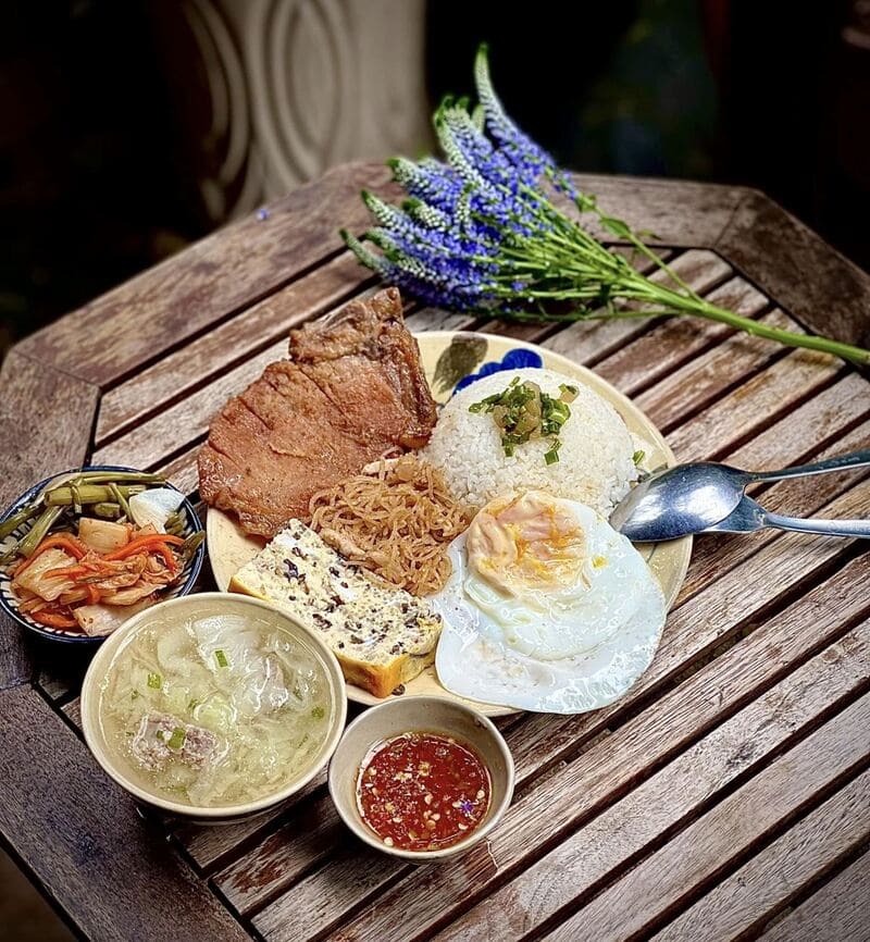 Do Phu coffee - Korean broken rice, culinary intersection and history 5