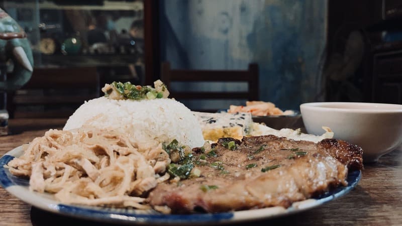 Do Phu coffee - Korean broken rice, culinary intersection and history 6