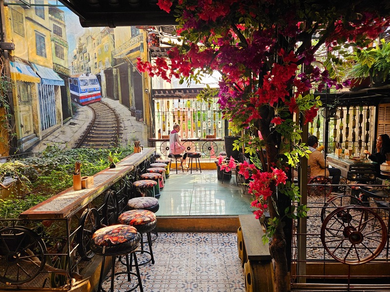 Visit Hidden Gem Coffee Hanoi Experience unique green lifestyle 6