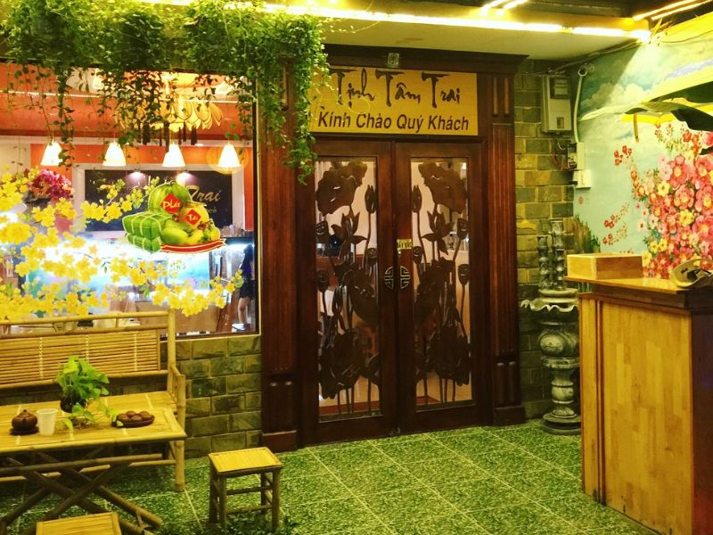 Review Tinh Tam Trai restaurant from menu to space 3
