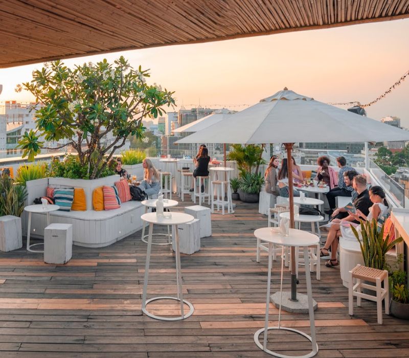 Banana Mama Rooftop Bar & Kitchen Saigon: Nice view, Vibe 4
