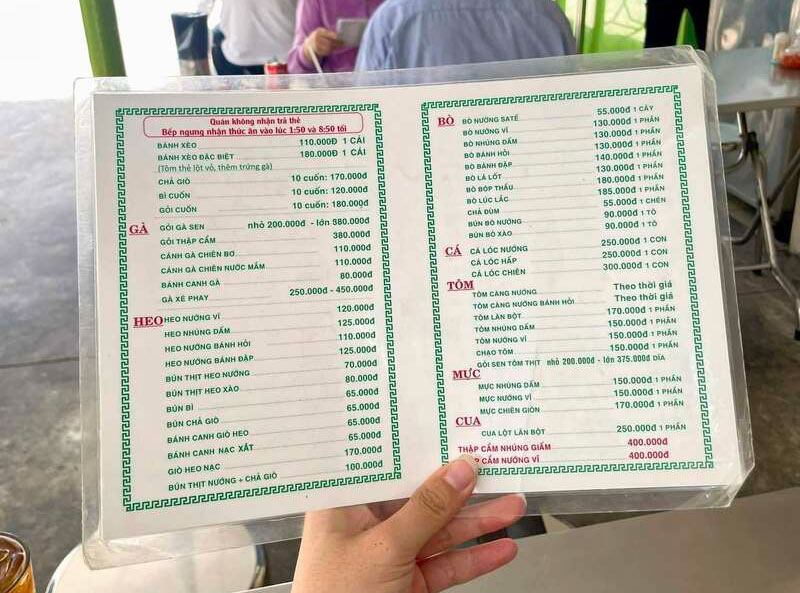 Pancake 46A Dinh Cong Trang: The famous Michelin shop Saigon 10