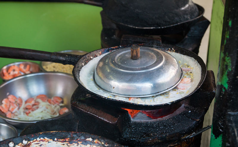 Pancake 46A Dinh Cong Trang: The famous Michelin restaurant Saigon 8